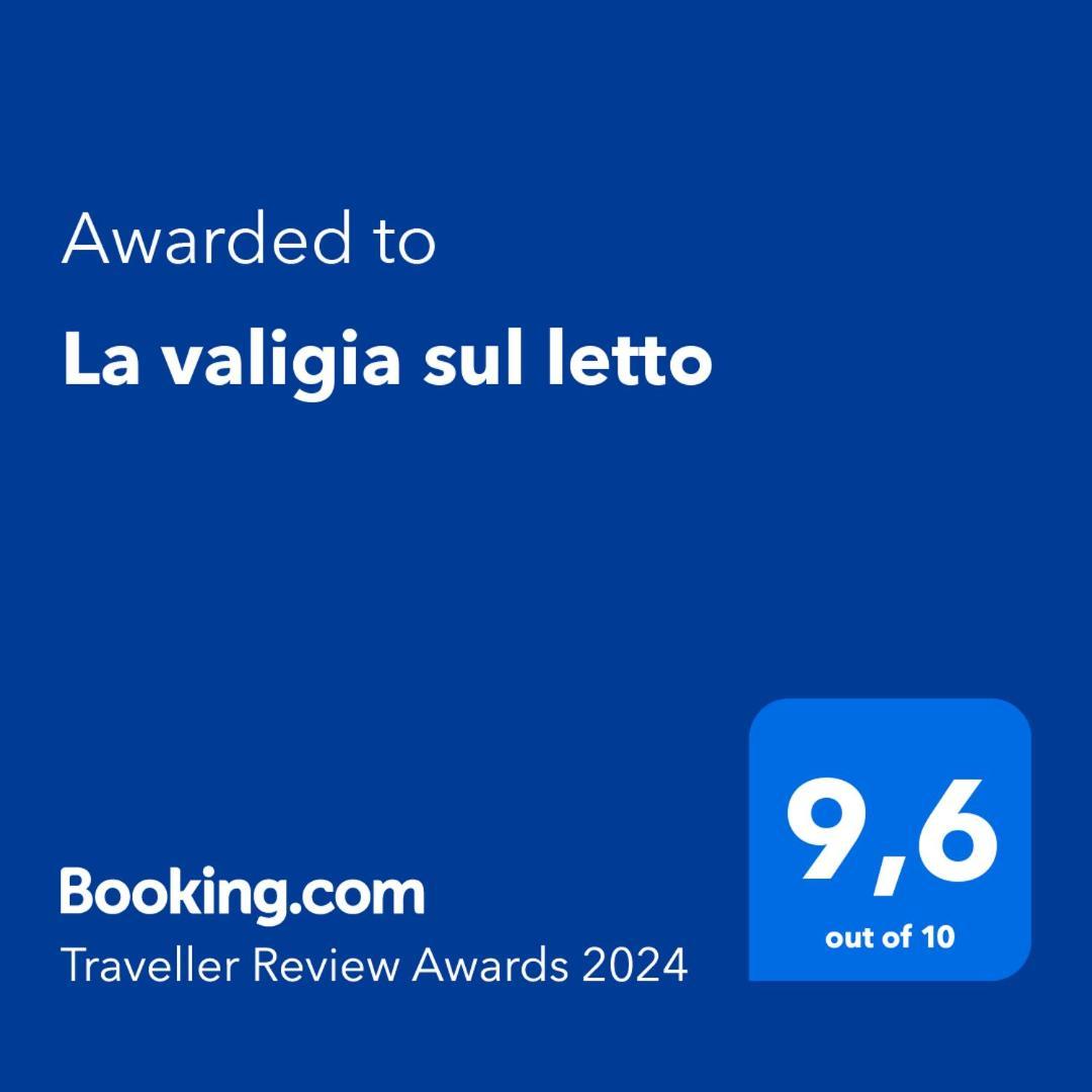 La Valigia Sul Letto Bed and Breakfast Catánia Buitenkant foto